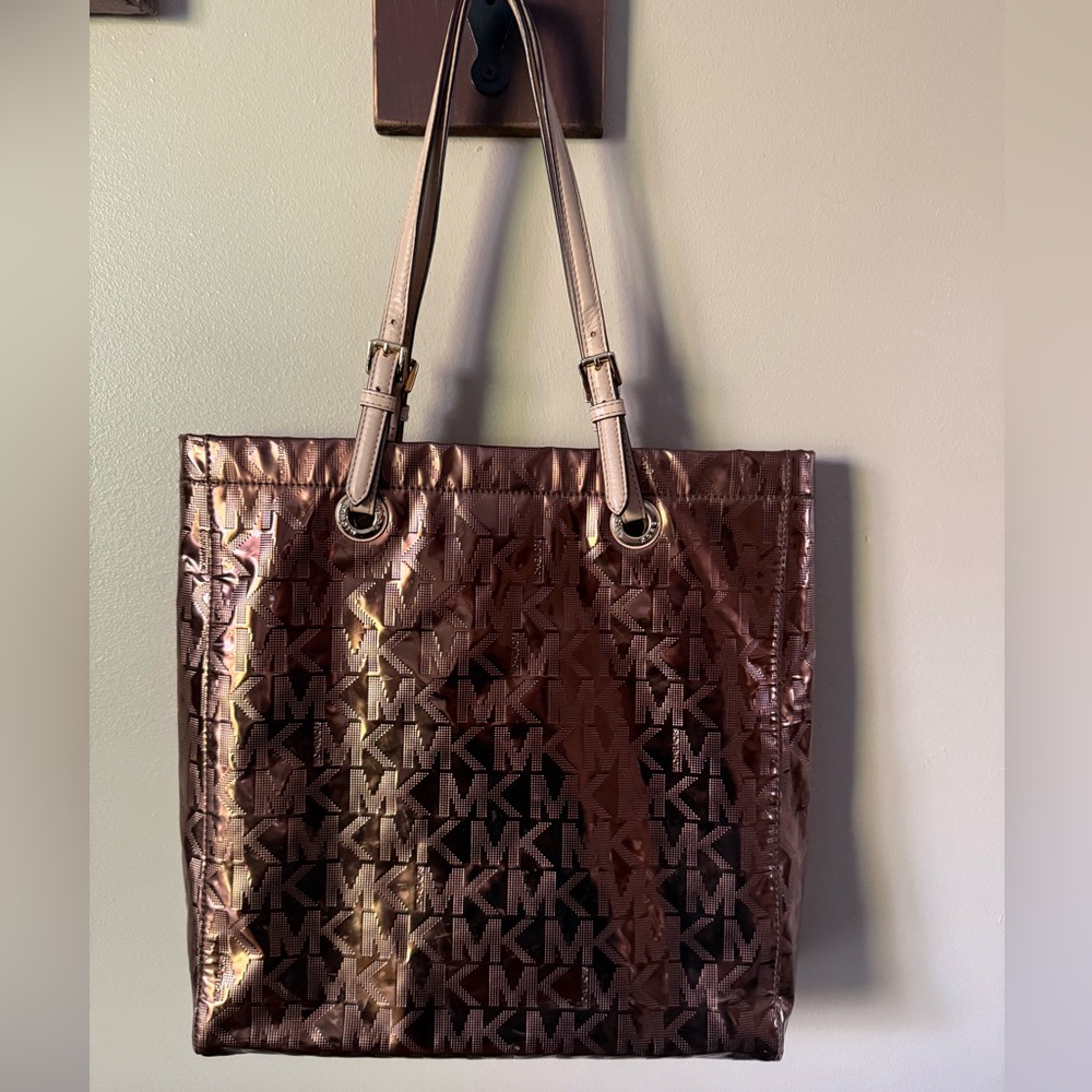Michael Kors Jet Set Tote Patent Leather Bronze Metallic